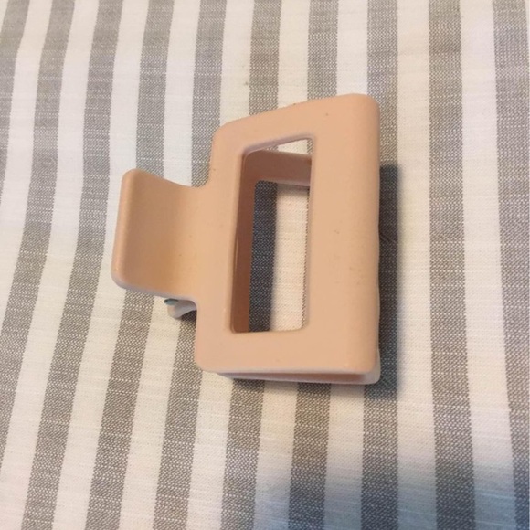 Assortment of hair clips & barrettes - Picture 6 of 8